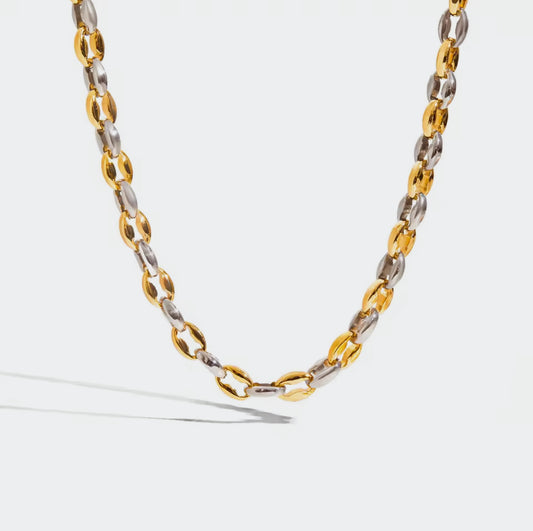 Toni Necklace