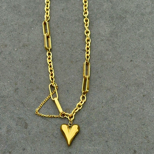 Taylor Necklace